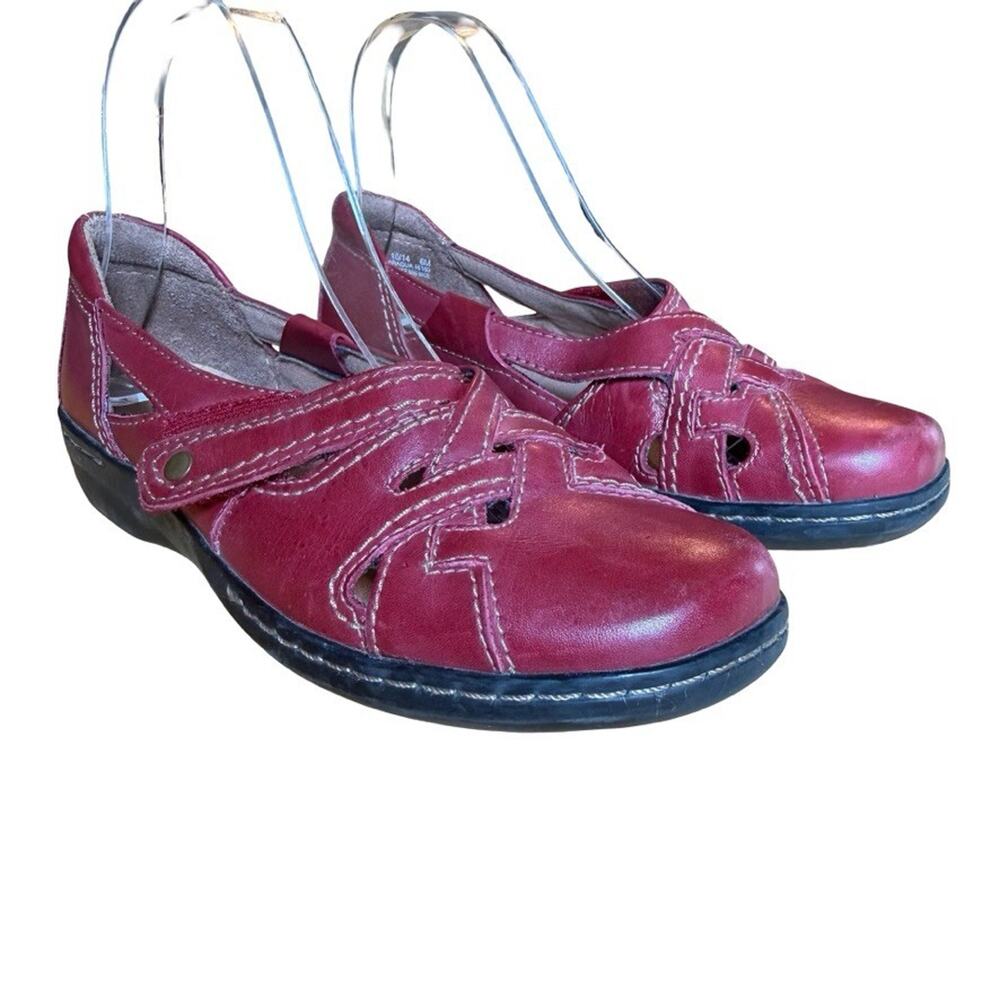 Clarks Red Ashland Spin Q Leather Loafers Flats Comfort Casual Shoes sz 6 M